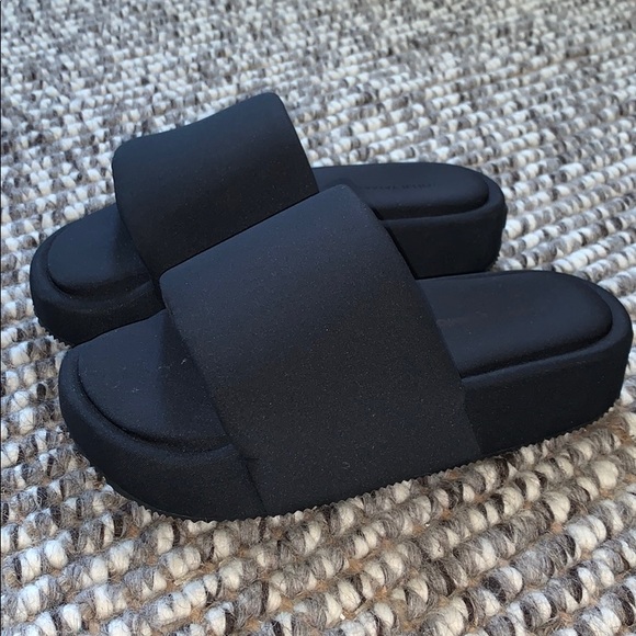 y3 platform sandals